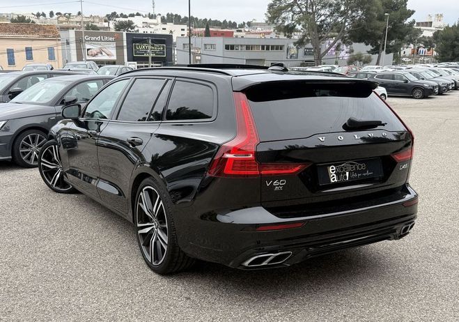 Volvo V60 D4 190CH AWD ADBLUE R-DESIGN GEARTRONIC Noir de 2019