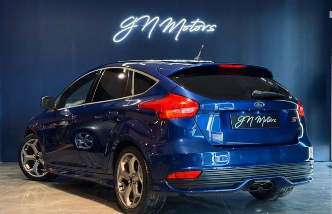 Ford Focus iii (2) 2.0 ecoboost 250 s&s st garantie Bleu de 2018