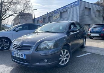  Voir d&eacute;tails -Toyota Avensis break 2.0 D4D 150 &agrave; Saint-Martin-d'H�res (38)
