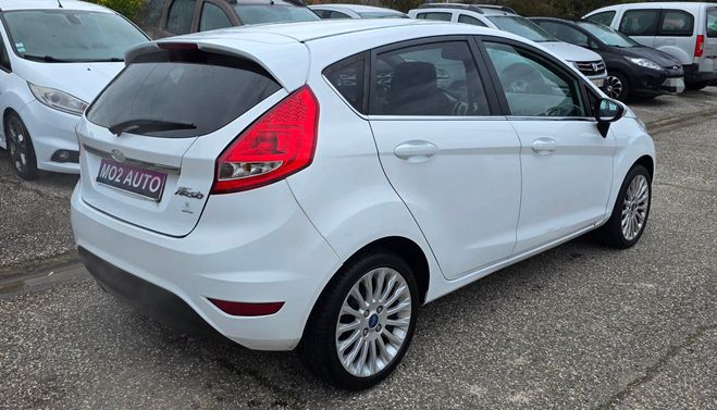 Ford Fiesta 1.4 TDCI 70ch TITANIUM 2012 149.000KMS C blanc de 2012