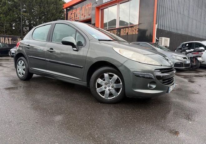 Cliquer pour voir la photo suivante Peugeot 207 1.4 16V TRENDY 5P Gris de 2007