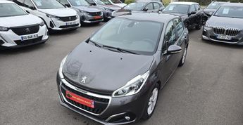  Voir d&eacute;tails -Peugeot 208 82ch SetS BVM5 Signature &agrave; Perpignan (66)