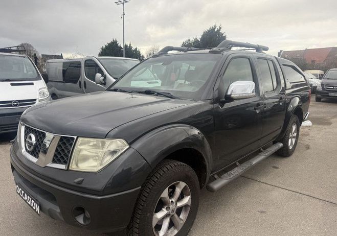 Cliquer pour voir la photo suivante Nissan Navara 2.5 DCI 174CH DOUBLE-CAB XE Noir de 2008