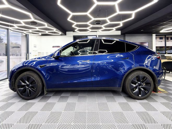 Tesla Model Y Standard RWD Bleu de 2024