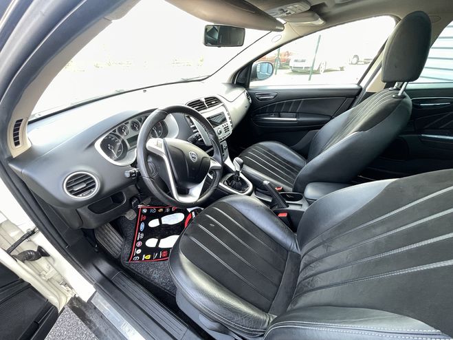 Lancia Delta 1.6 MULTIJET 120 16V DPF PLATINO BEIGE de 2008