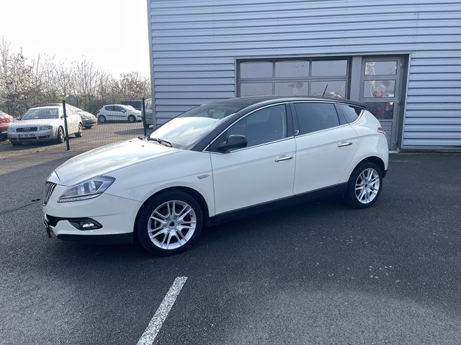Lancia Delta 1.6 MULTIJET 120 16V DPF PLATINO BEIGE de 2008