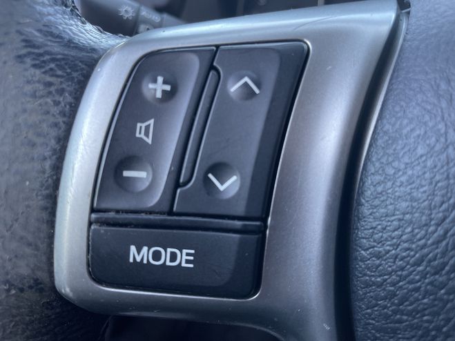 Toyota Verso 90 D-4D ACTIVE GRIS F de 2012