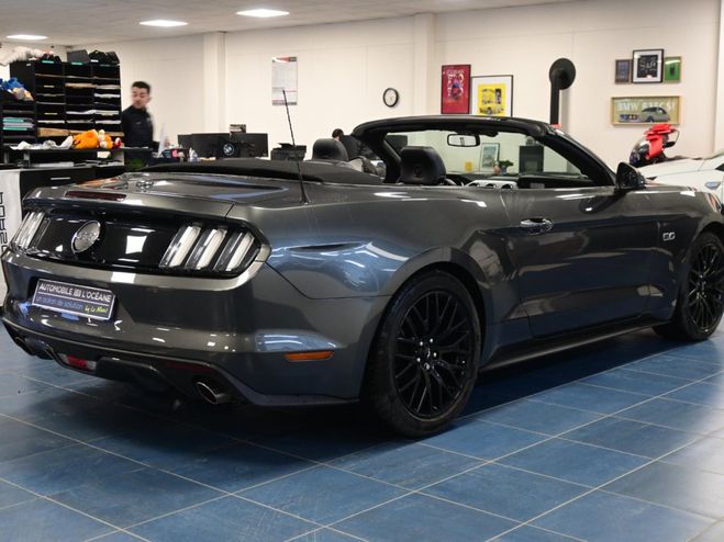 Ford Mustang CONVERTIBLE V8 5.0 421 GT Gris Magnetic de 2016