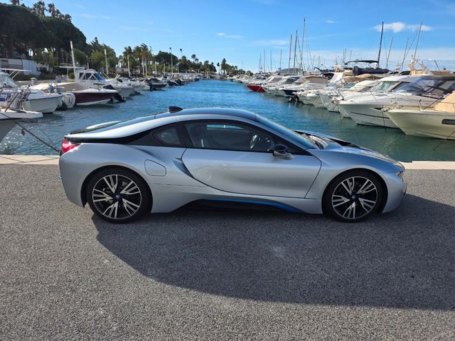 BMW I8 i8 COUPE eDrive 1.5 HYBRID 362 Cv / 231  grise de 2016