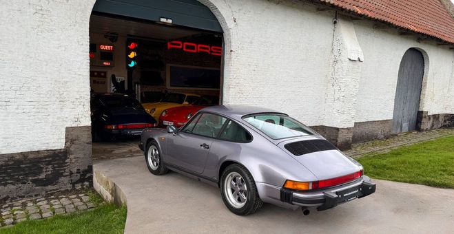 Porsche 911 Carrera 3.2 G50 Bleu Diamant Bleu de 1987