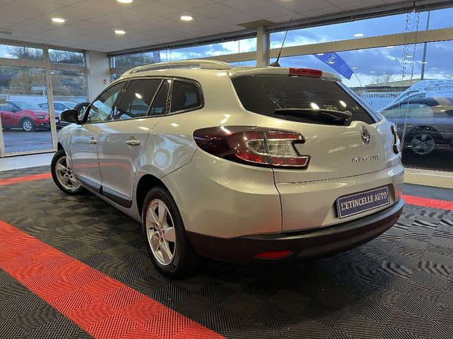 Renault Megane III ESTATE 1.5 dCi 110 FAP eco2 Dynamiqu Grise de 2009