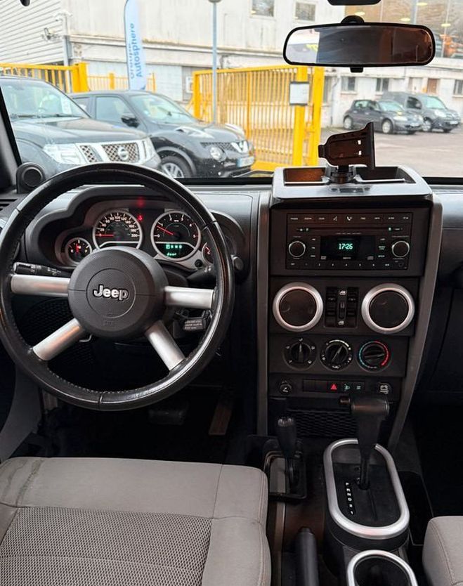 Jeep Wrangler Unlimited 2.8 CRD 177ch FAP Rubicon BVA Gris de 2010