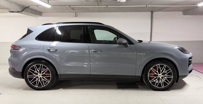 Porsche Cayenne 3.0 V6 519ch S E-Hybrid Gris de 2024