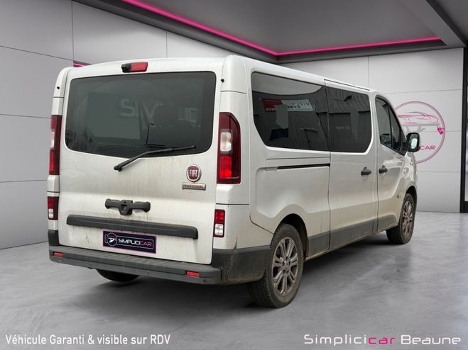 Fiat Talento PANORAMA 1.2 LH1 1.6 Multijet 125 Gris de 2018
