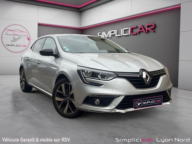 Renault Megane IV BERLINE TCe 140 Energy EDC Limited (G Gris de 2019