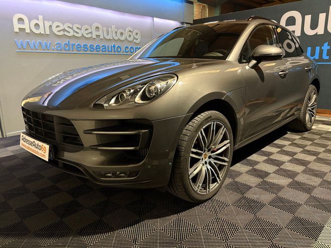 Porsche Macan turbo V6 3.6 400 CV PDK Gris de 2014