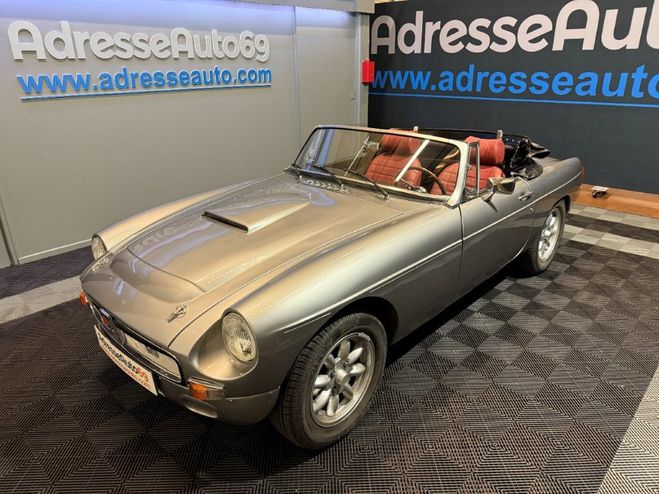 MG MGB B V8 CABRIOLET Gris de 1971
