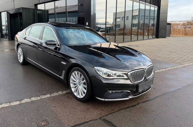 BMW Serie 7 (G12) 740LD XDRIVE 320 EXCLUSIVE BVA8 *  noir m�tal de 2016