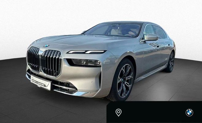 BMW Serie 7 G70 740d 286 BVA8 xDrive * GARANTIE 12 M Argent spatial m�tallis� de 2024