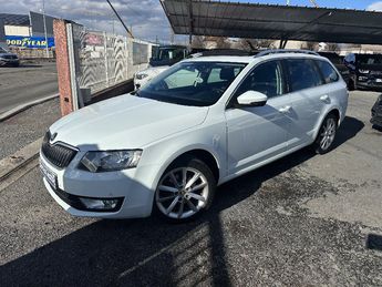  Voir d&eacute;tails -Skoda Octavia Combi 1.4 TSI 150 ch Green Tec DSG Style &agrave; Cournon-d'Auvergne (63)