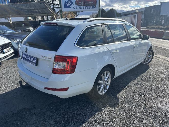 Skoda Octavia Combi 1.4 TSI 150 ch Green Tec DSG Style Blanc de 2015