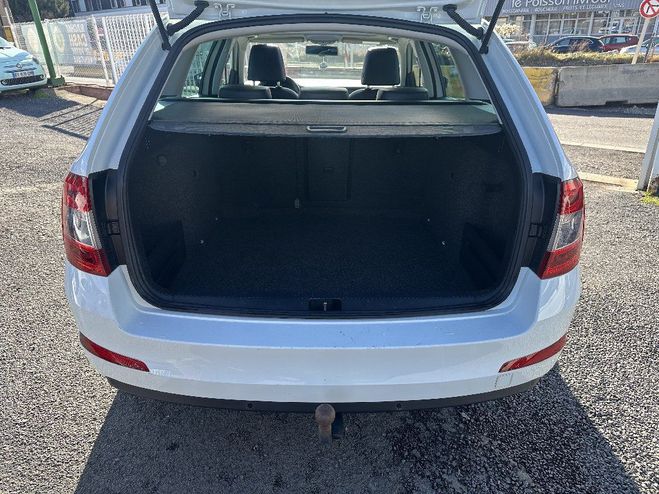 Skoda Octavia Combi 1.4 TSI 150 ch Green Tec DSG Style Blanc de 2015