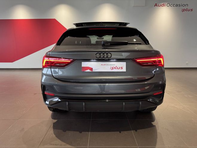 Audi Q3 Sportback 45 TFSIe 245 ch S tronic 6 S l Gris de 2024