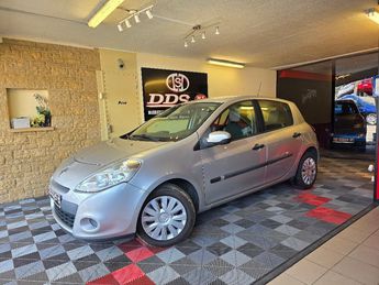  Voir d&eacute;tails -Renault Clio 86 CV REGUL CLIM JANTE ALU CT OK TBE &agrave; Laveyron (26)