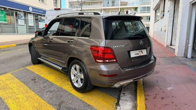 Mercedes Classe GLK 250 BUSINESS EXECUTIVE 4MATIC 7GTRONIC Marron de 2014