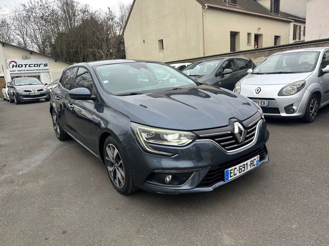 Cliquer pour voir la photo suivante Renault Megane IV BERLINE 1.6 dCi 130 Energy Intens Gris de 2016