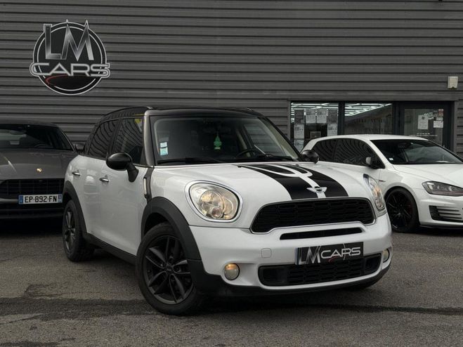 Cliquer pour voir la photo suivante Mini Countryman 2.0D 143 COOPER SD RED HOT CHILI BLANC de 2013