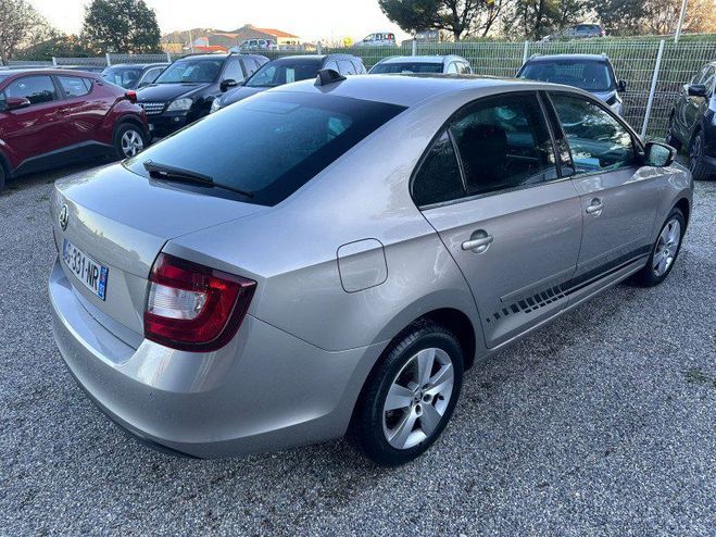 Skoda Rapid 1.TSI 95CH ACTIVE FLEXFUEL Beige de 2018