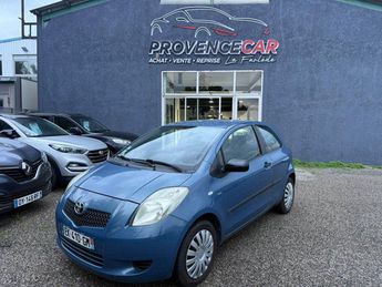  Voir d&eacute;tails -Toyota Yaris 90 D-4D LUNA 3P &agrave;  La Farl�de (83)