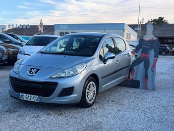  Voir d&eacute;tails -Peugeot 207 1.4 VTI 16V PREMIUM 5P &agrave;  La Garde (83)