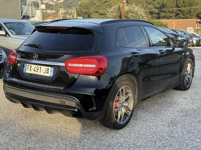 Mercedes Classe GLA 45 AMG 4MATIC SPEEDSHIFT DCT Noir de 2015