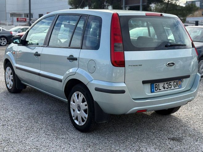 Ford Fusion 1.4 16V 80CH PLUS DURASHIFT Vert C de 2004