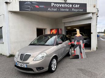  Voir d&eacute;tails -Lancia Ypsilon 1.4 16V PLATINO &agrave;  La Garde (83)