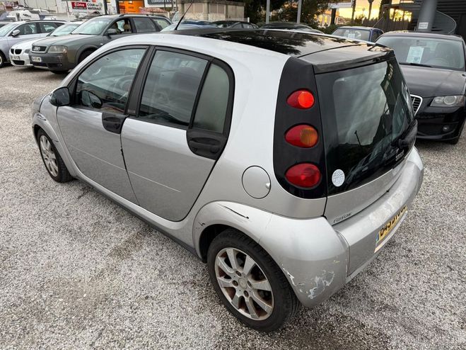Smart Forfour 1.5 CDI95 PASSION   BA Blanc de 2005
