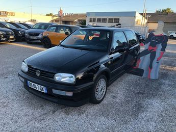  Voir d&eacute;tails -Volkswagen Golf III 2.8 VR6 174ch 3p &agrave;  La Garde (83)