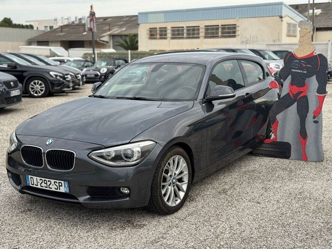 BMW Serie 1 120dA 184ch Business 3p Gris de 2014