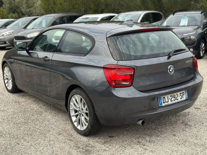 BMW Serie 1 120dA 184ch Business 3p Gris de 2014