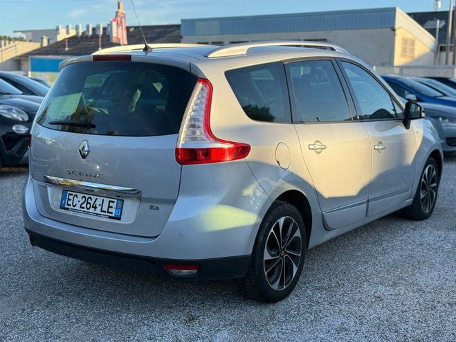 Renault Grand Scenic III 1.2 TCE 130CH ENERGY BOSE 7 PLACES 2 Gris C de 2015