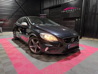  Voir d&eacute;tails -Volvo V40 D2 115 R-Design &agrave; Douai (59)