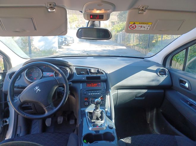 Peugeot 3008 (2) 1.2 PURETECH 130 S&S ACTIVE  de 2015