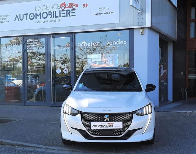 Peugeot 208 II �lectrique 50KWH GT PACK 136CH Blanc de 2022