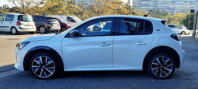 Peugeot 208 II �lectrique 50KWH GT PACK 136CH Blanc de 2022