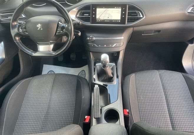 Peugeot 308 hdi 130 active business Gris de 2018