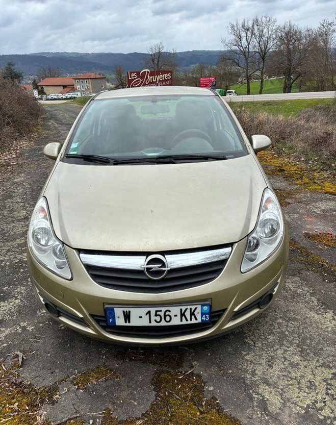Cliquer pour voir la photo suivante Opel Corsa 2009 1.2 80 cv essence 5 portes de 2009
