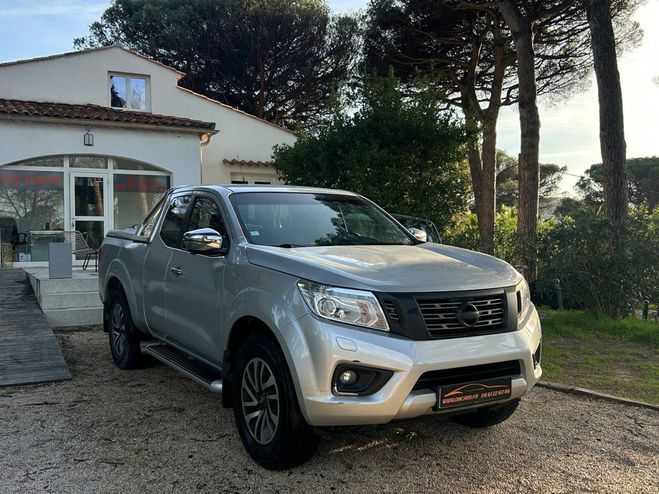 Nissan Np300 NAVARA 2.3 DCI 160 KING CAB N-CONNECTA / Gris de 2016