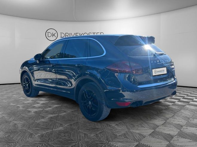Porsche Cayenne 3.0 V6 TDI FAP - 240 - BVA Tiptronic S - BLEU FONCE de 2011